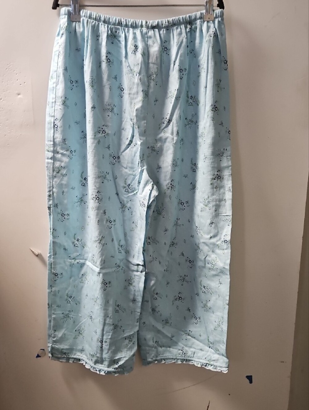 Karen Neuburger Light Blue Floral Ruffle-Front Button Shirt - Picture 5 of 5